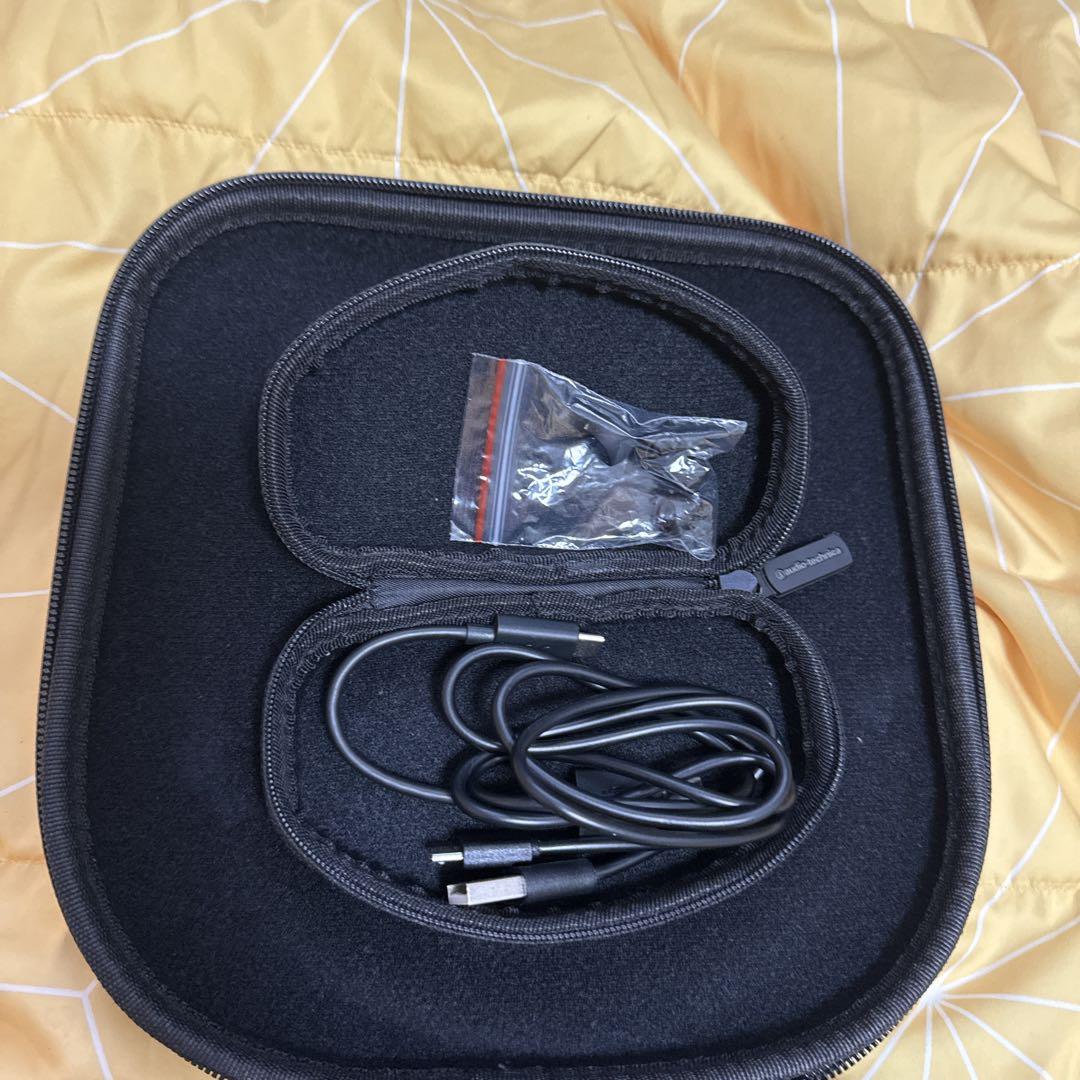 G*n様 オーディオテクニカ ワイヤレスヘッドホンATH-DSR9BT 中古品