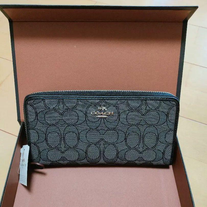 未使用 COACH コーチ 長財布 シグネチャー バスキア
