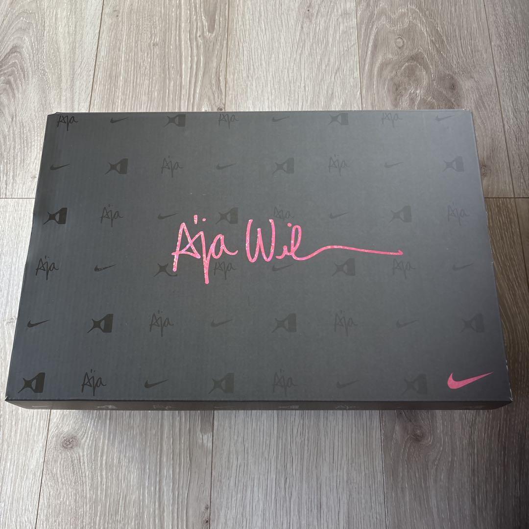 NIKE A'one 