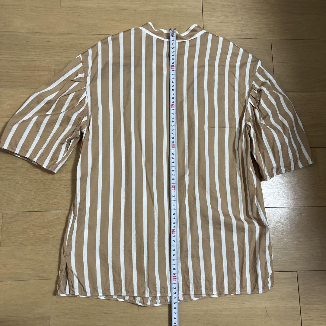 シクラス　ブラウス　ベージュ×白　36（Mサイズ相当） シクラス ブラウス ベージュ×白 36（Mサイズ相当） - メルカリ