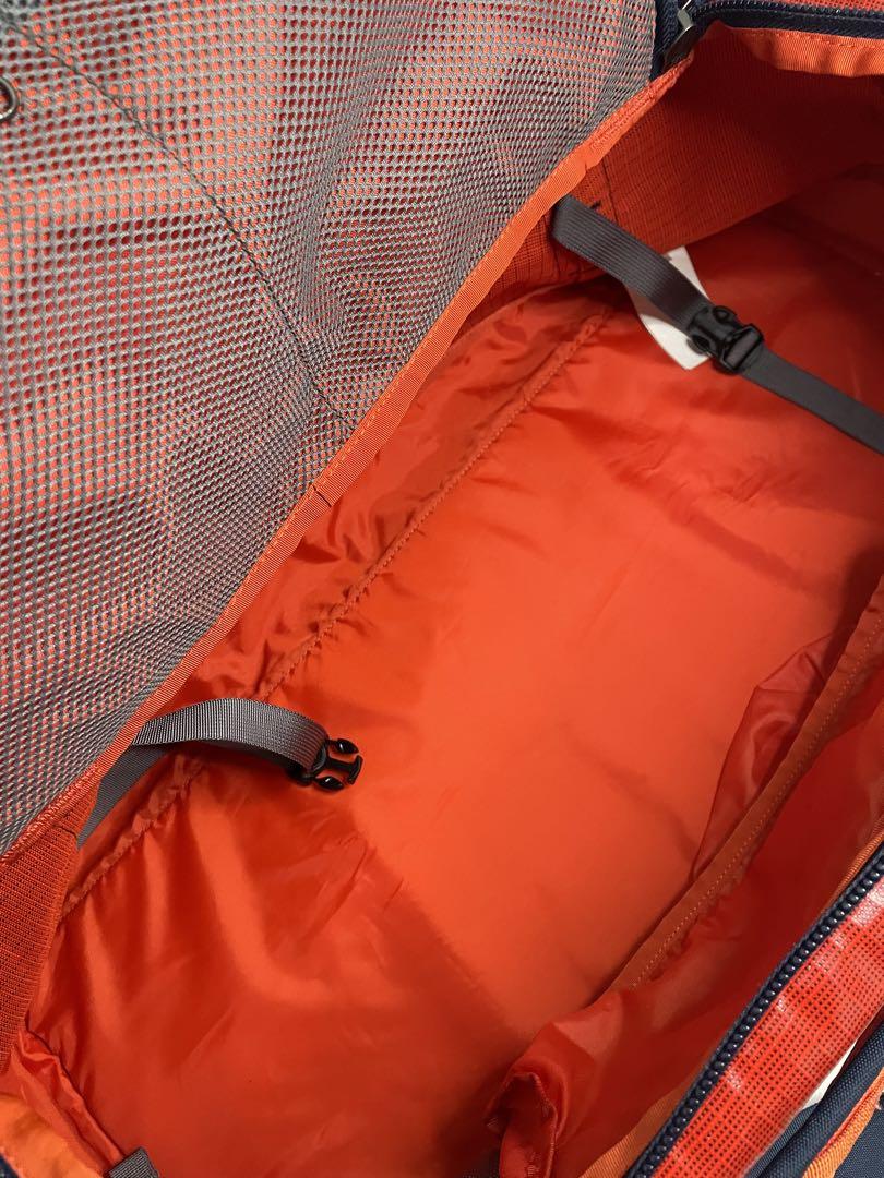 【美品】patagonia パタゴニア ブラックホールダッフル 60