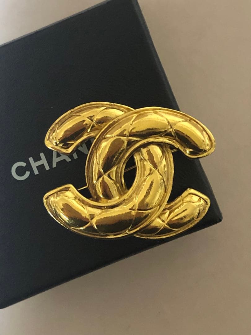 シャネル ブローチ マトラッセ