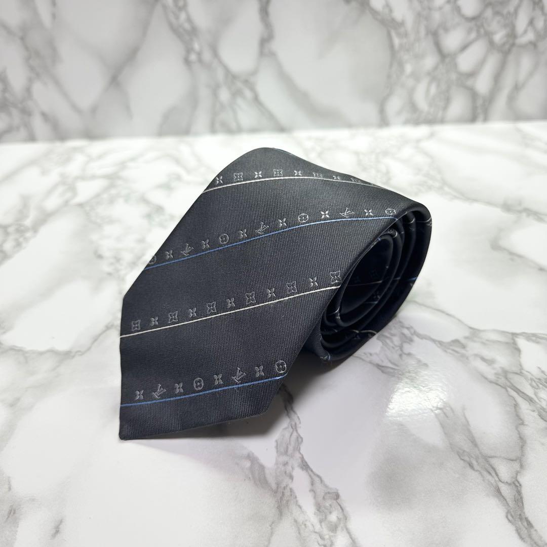 ✨極美品✨ 現行 LOUISVUITTON ネクタイ シルク100% モノグラム