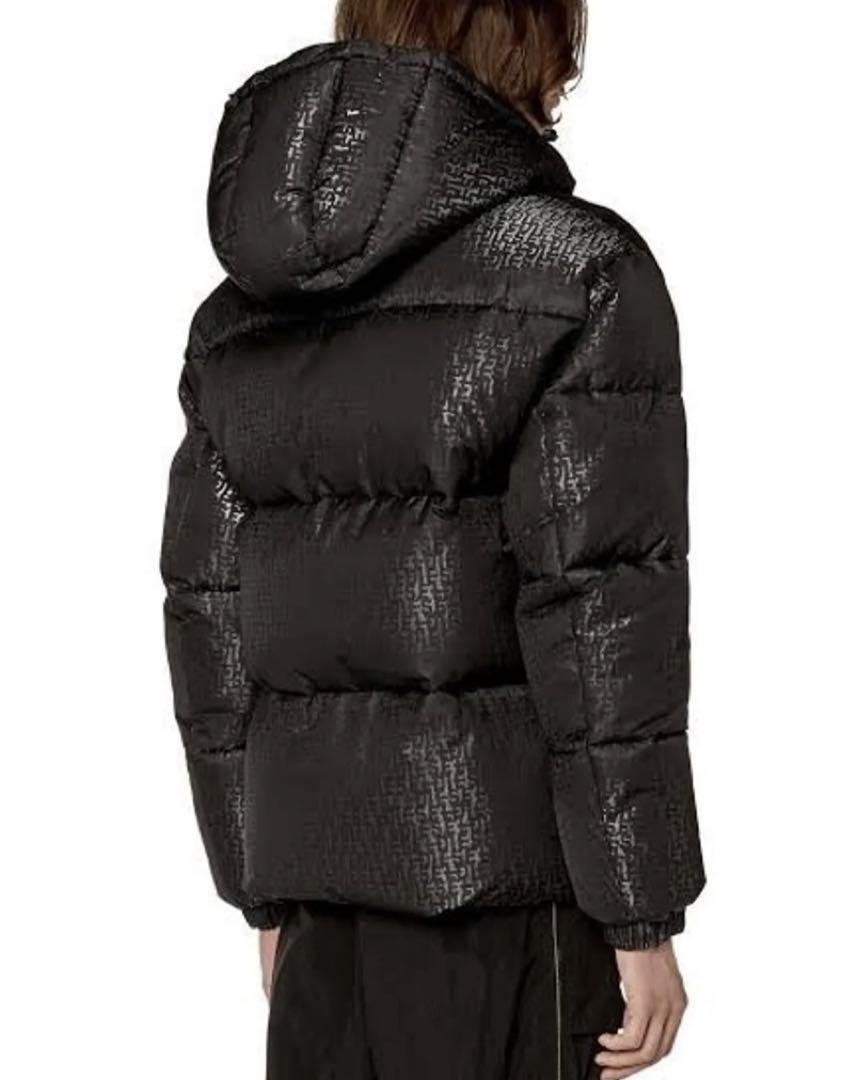 【1/5まで出品!最終価格】DIESELモノグラム　ダウンジャケット46サイズ