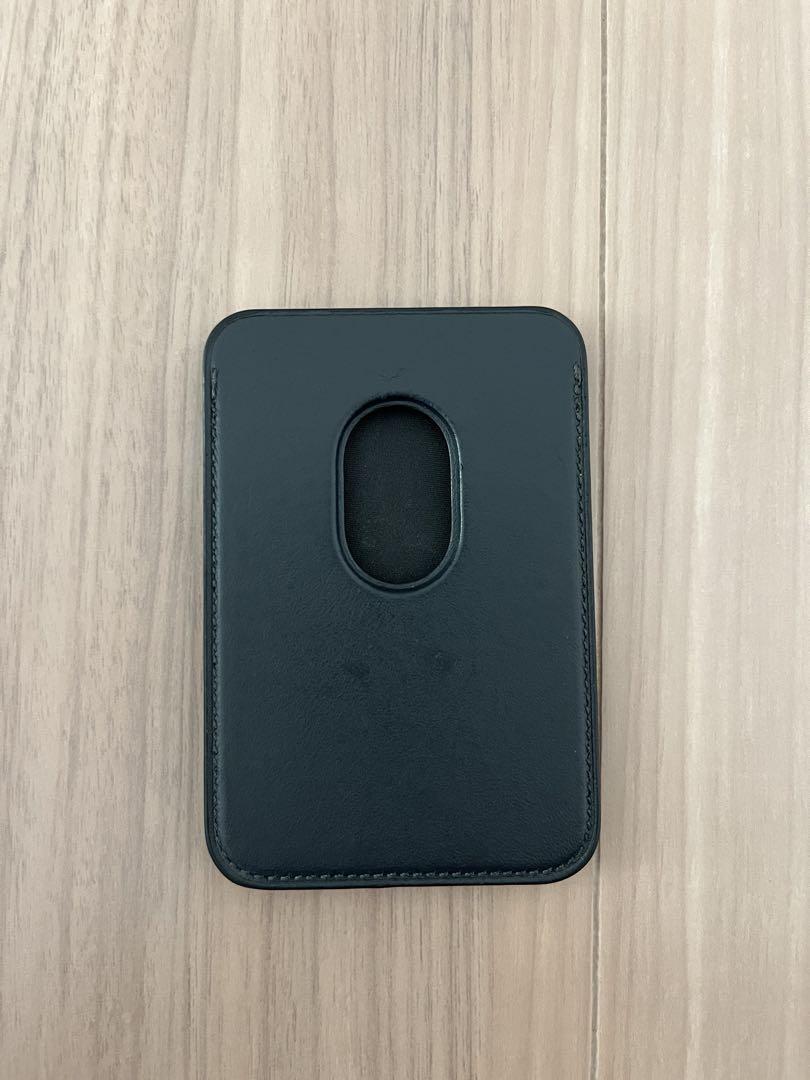 アップル純正 MagSafe対応 iPhone レザーウォレット　A2688