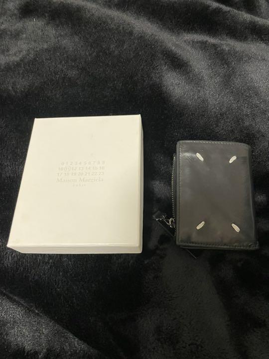 メゾンマルジェラ 財布