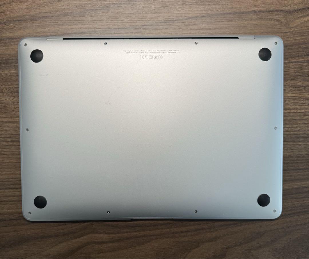 MacBook Air 2019 13.3/1.6GHz/8GB/256GB