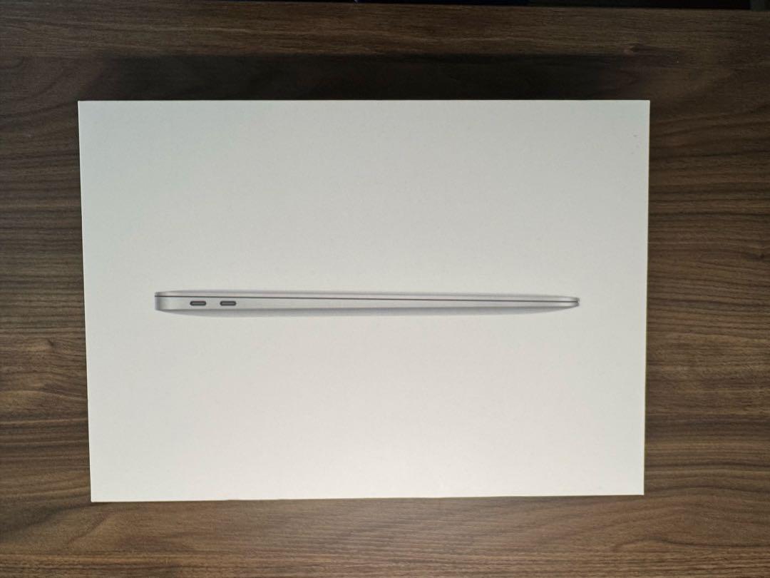 MacBook Air 2019 13.3/1.6GHz/8GB/256GB