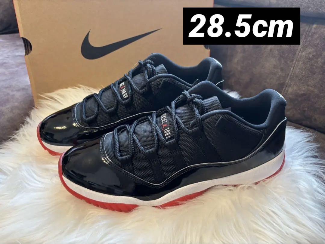 Nike Air Jordan 11 Low ブラック/レッド