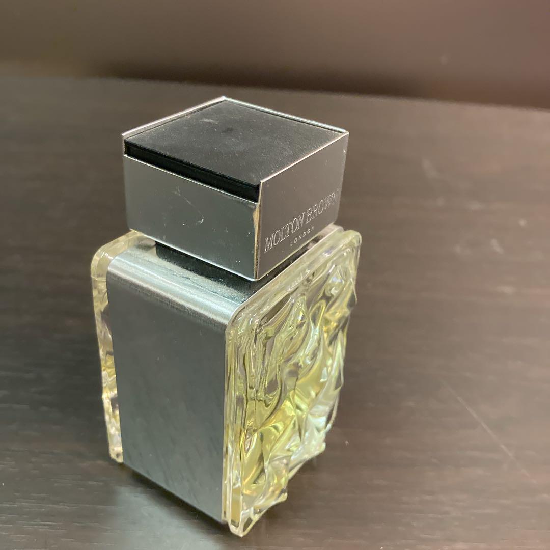【希少】モルトンブラウン 　香水　イユニュー オードパルファン50ml