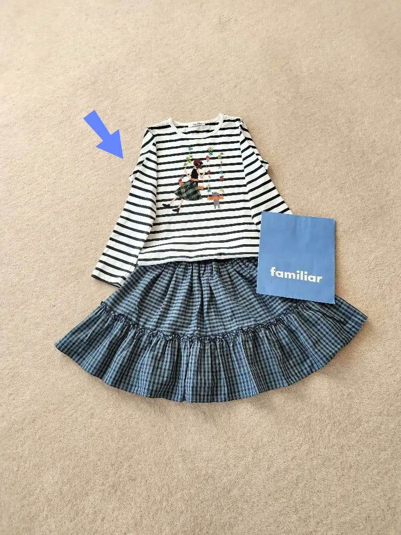 ファミリア　　130 140 カットソー　Tシャツ