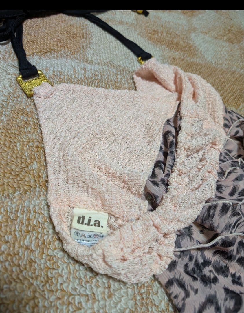 d.i.a. ダイア　トップス　エプロンキャミ　ピンク　ヒョウ柄　背中あき