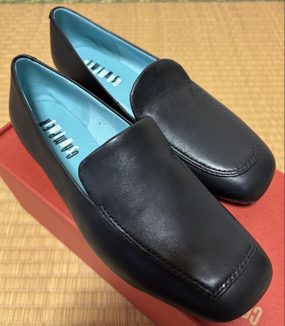 【新品未使用】Camper 黒 レザーローファー