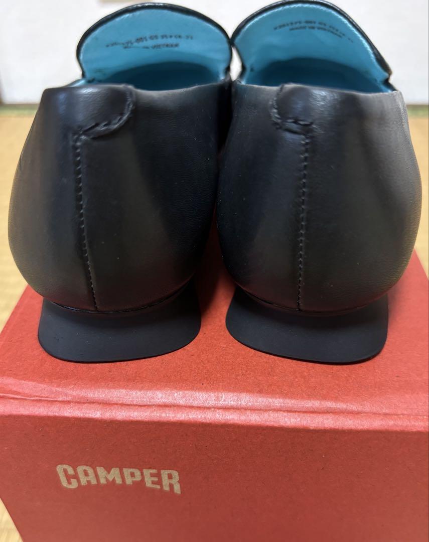 【新品未使用】Camper 黒 レザーローファー