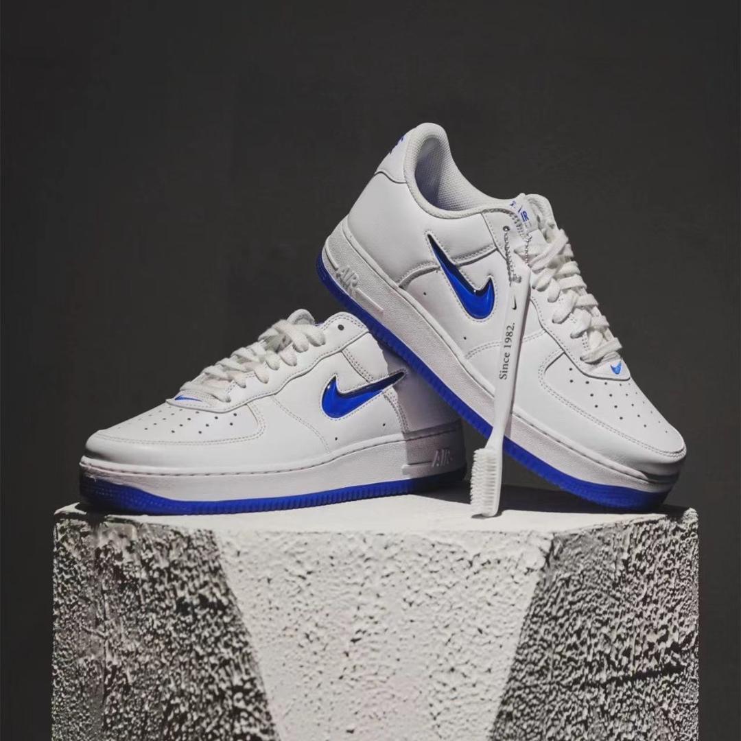 AIR FORCE