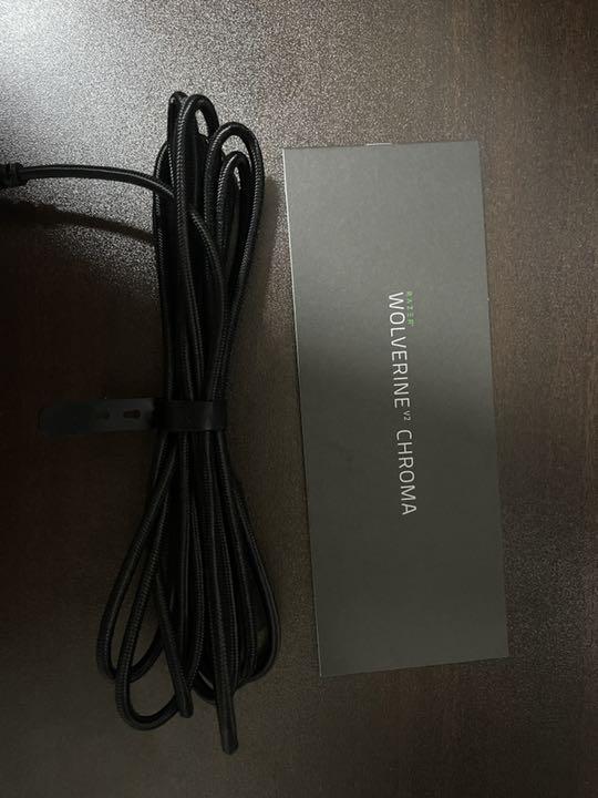 爆買い即納 Razer Wolverine V2 Chroma F31VT-m10703133606 HOT新作登場
