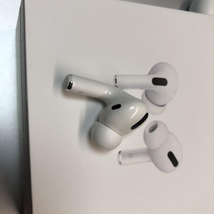 在庫あ新作 AirPods L ケース付き 17ucD-m10714497706 Pro 片耳 超激得得価