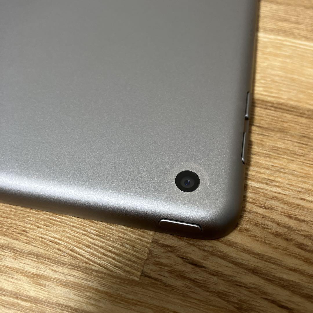 【美品】Apple iPad第6世代32GB スペースグレイ 【オマケ付】