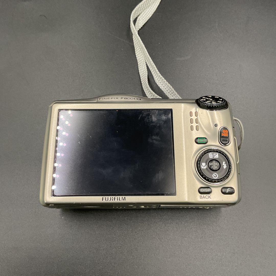 K327 FUJIFILM F800EXR 16メガピクセル デジタルカメラ