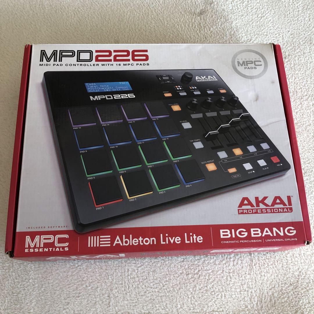 AKAI