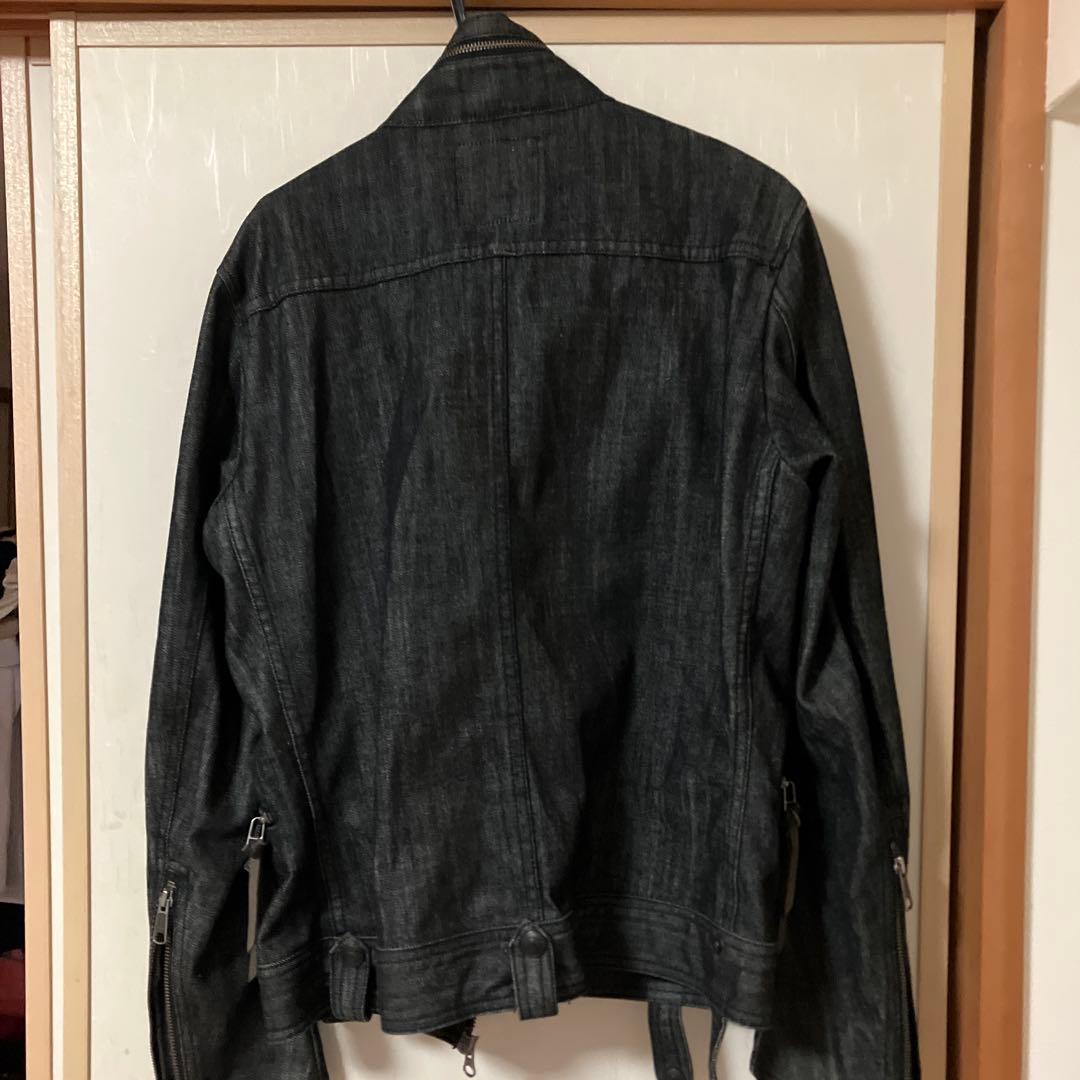 Levi's ダークグレー デニムジャケット Levi's ダークグレー デニムジャケット