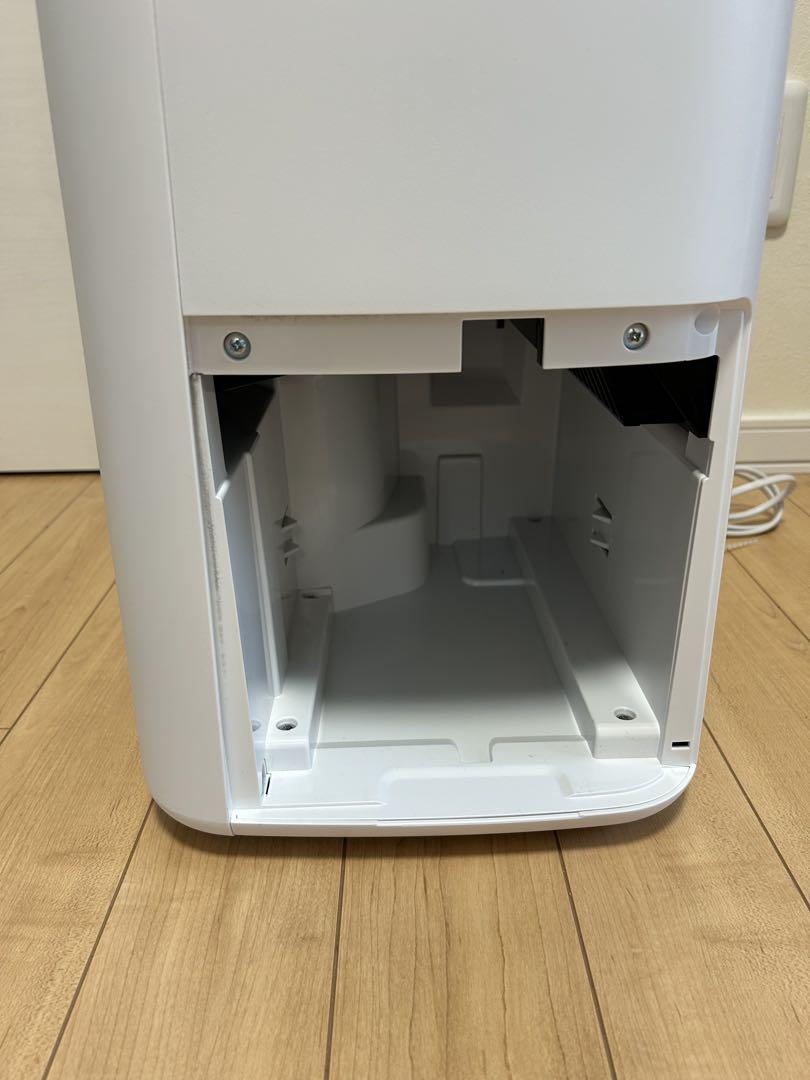 【超美品】2024年製 シャープSHARP 除加湿空気清浄機 KI-PD50-W