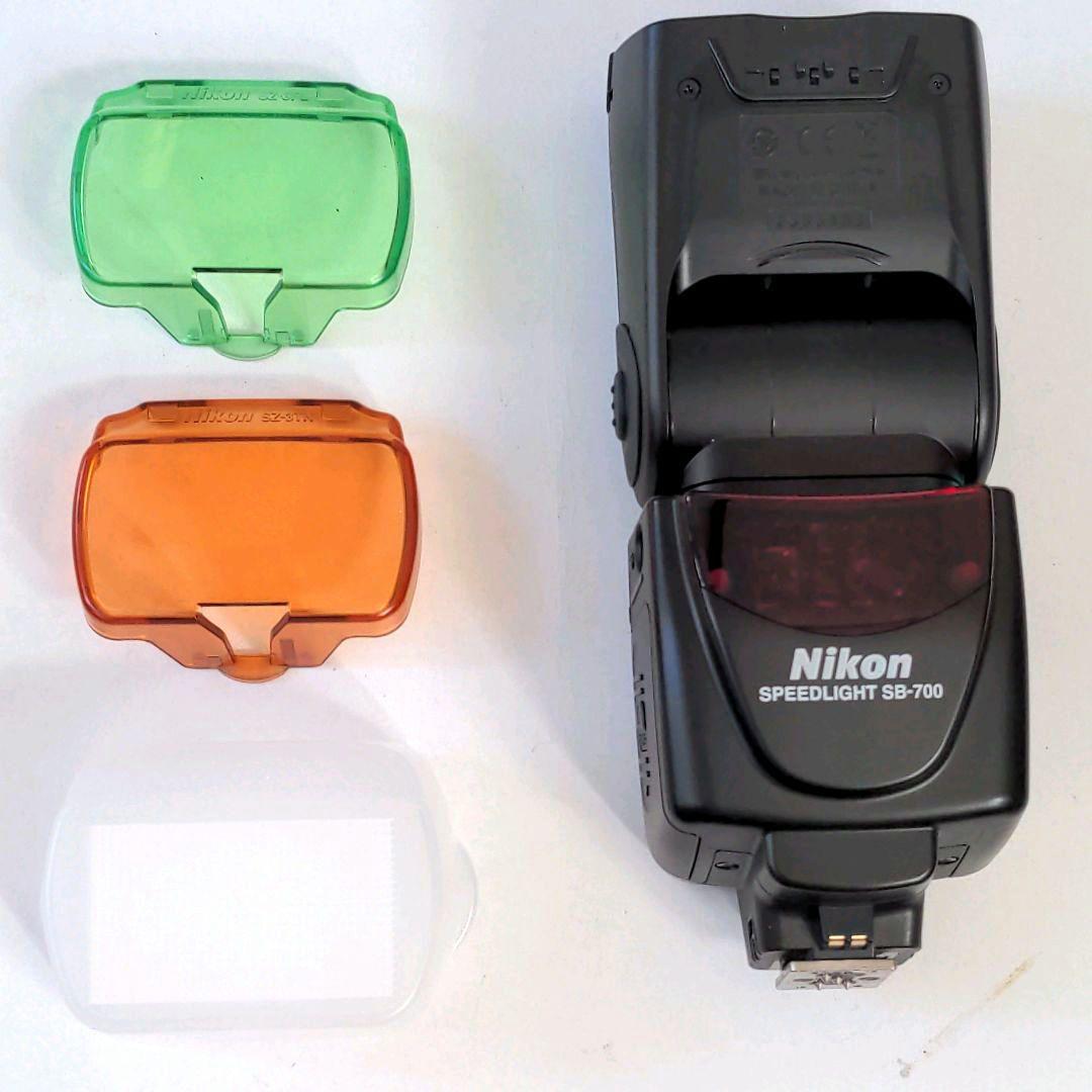 ニコン Nikon SB-700 スピードライト フラッシュ　ストロボ♡D2