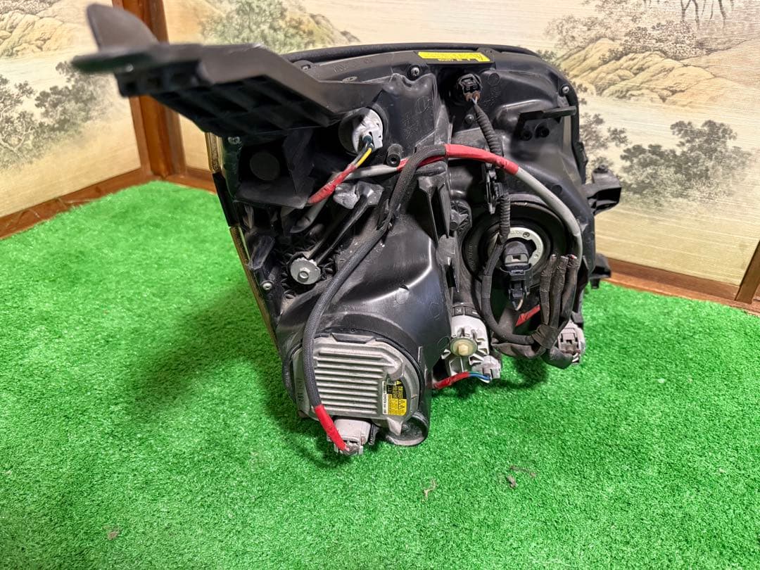 トヨタ VOXY 70 中期 ヘッドライト 左 - メルカリ