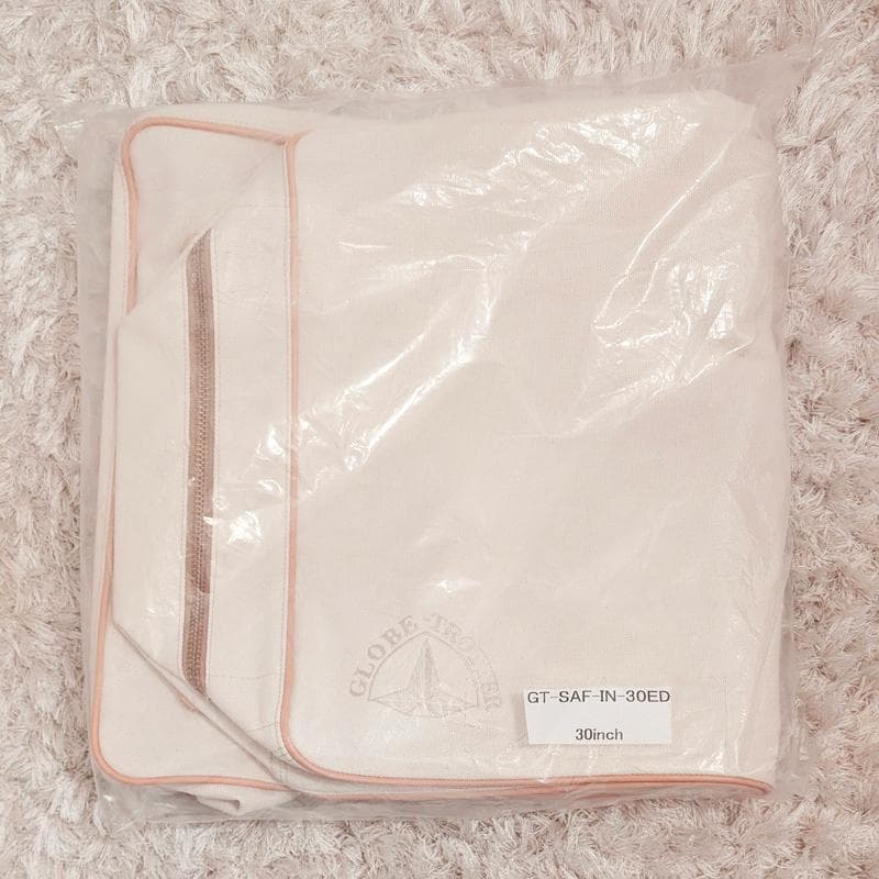 未使用★グローブトロッターサファリ【30インチ「エクストラディープ」純正カバー】 未使用★グローブトロッターサファリ【30インチ「エクストラディープ」純正カバー】