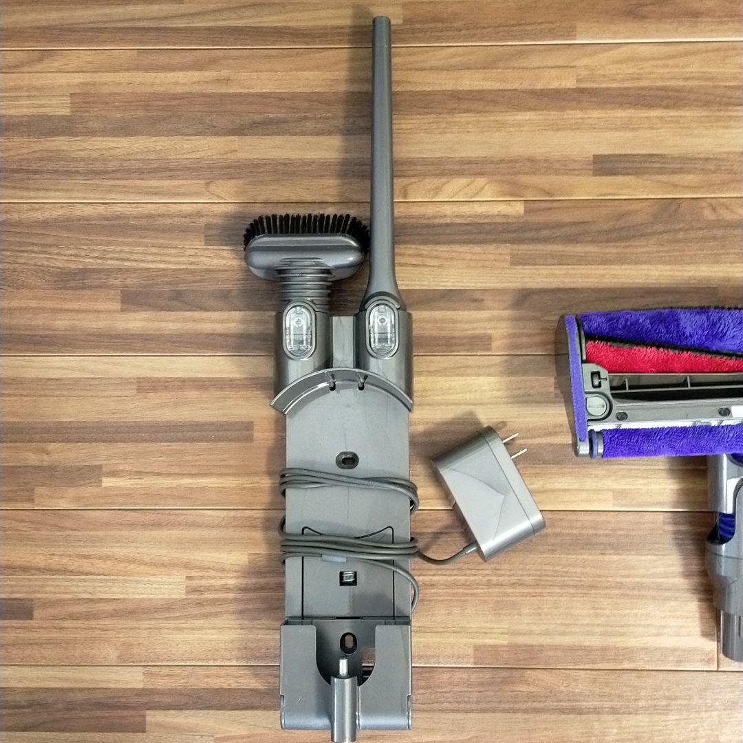 大特価人気 ダイソン DC74中古品 JgLR1-m10743993931 コードレス掃除機 安い最安値