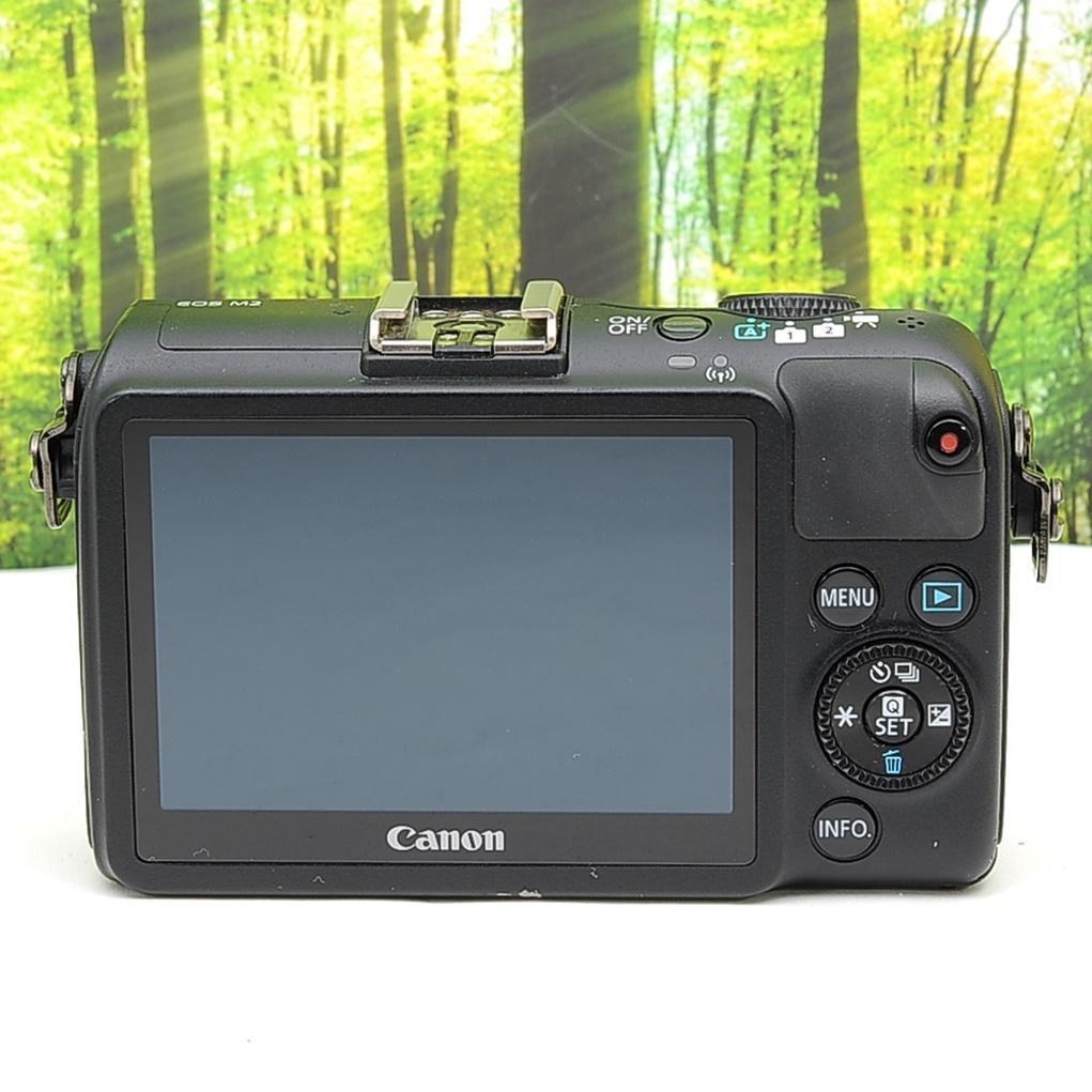 Canon EOS M2☆WiFi搭載＆小型・軽量・高画質カメラ☆
