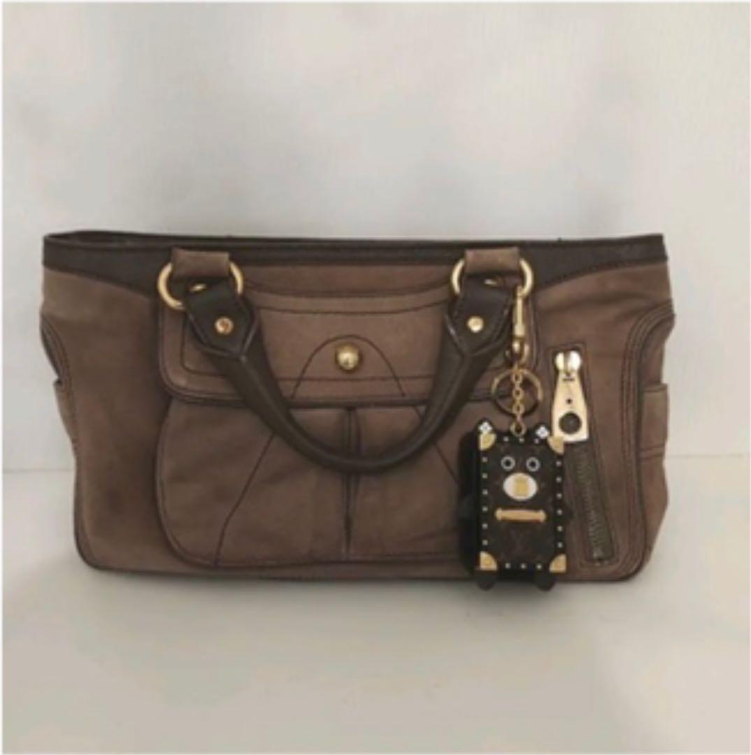 ルイヴィトン キーホルダー ミンク ファー モノグラム キャンバス