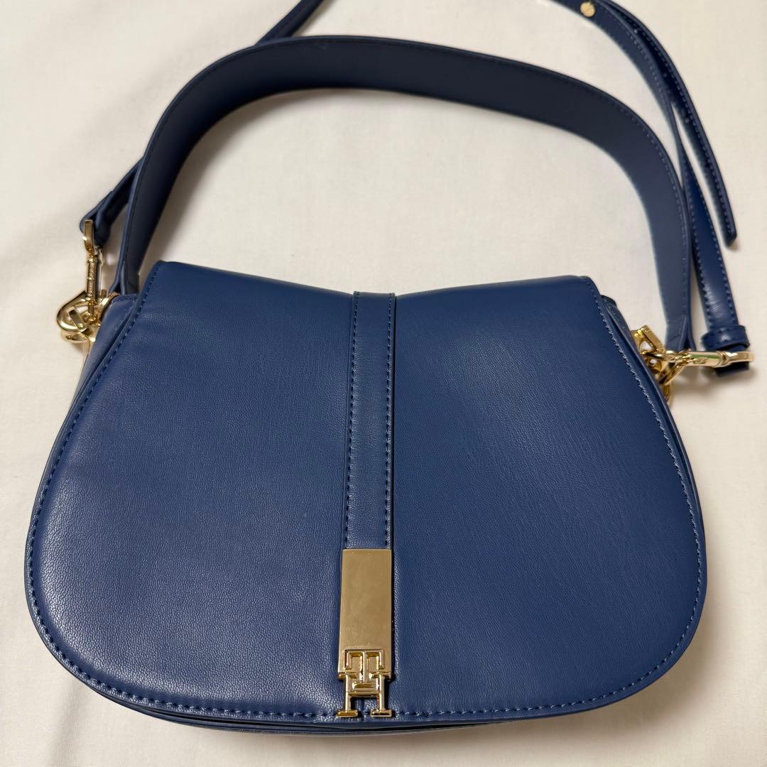 トミー ヒルフィガー TOMMY HILFIGER ヘリテージサドルバッグ 7,544円
