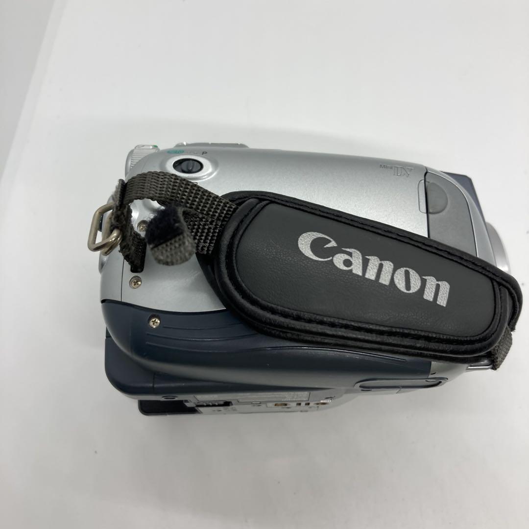 e558d104tn Canon iVIS HV20 ビデオカメラ e558d104tn Canon iVIS HV20 ビデオカメラ - メルカリ