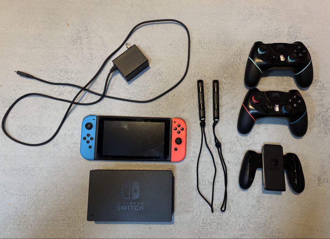 コントローラー2個付NINTENDO Switch