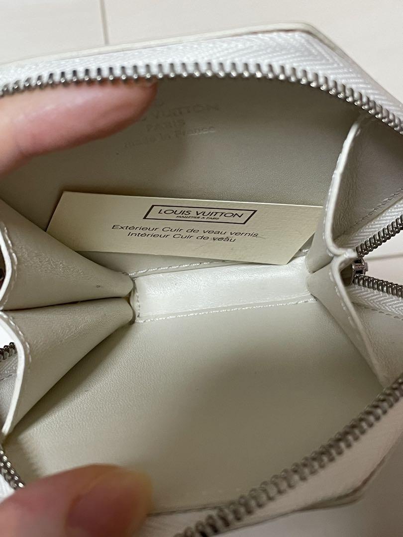 LOUIS VUITTON　モノグラムヴェルニ　ポルトモネフロコン
