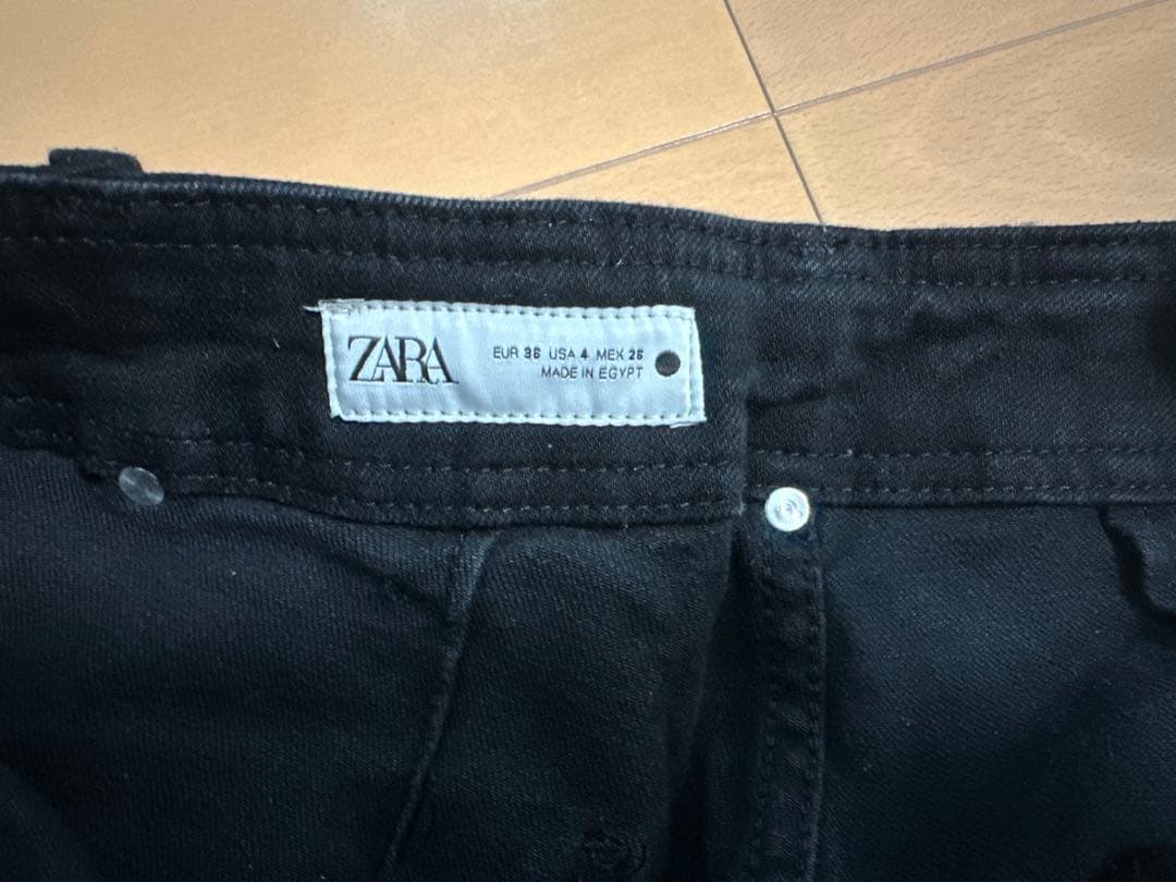 【新品未使用】ZARA ブラックワイドデニムパンツ