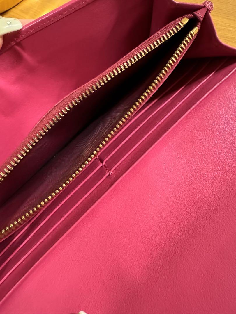 PRADA 長財布 ピンク ベルベット