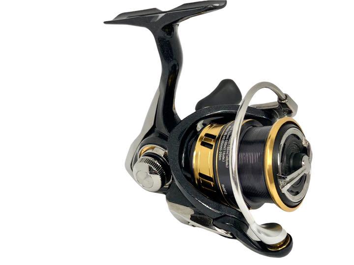 定番限定SALE 超美品DAIWA LT2000S-XH 9UlRa-m10781077864 レガリス 新品超特価
