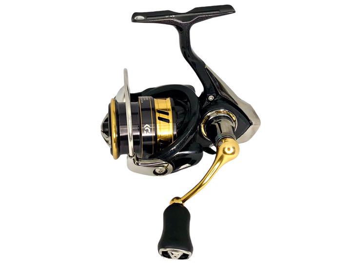定番限定SALE 超美品DAIWA LT2000S-XH 9UlRa-m10781077864 レガリス 新品超特価