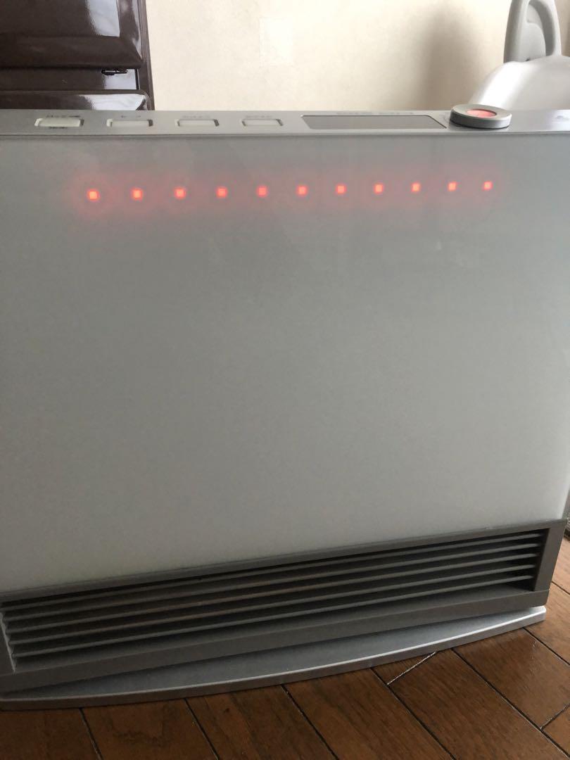 ガスファンヒーター NR-B935GFH ガラストップ　ホワイト