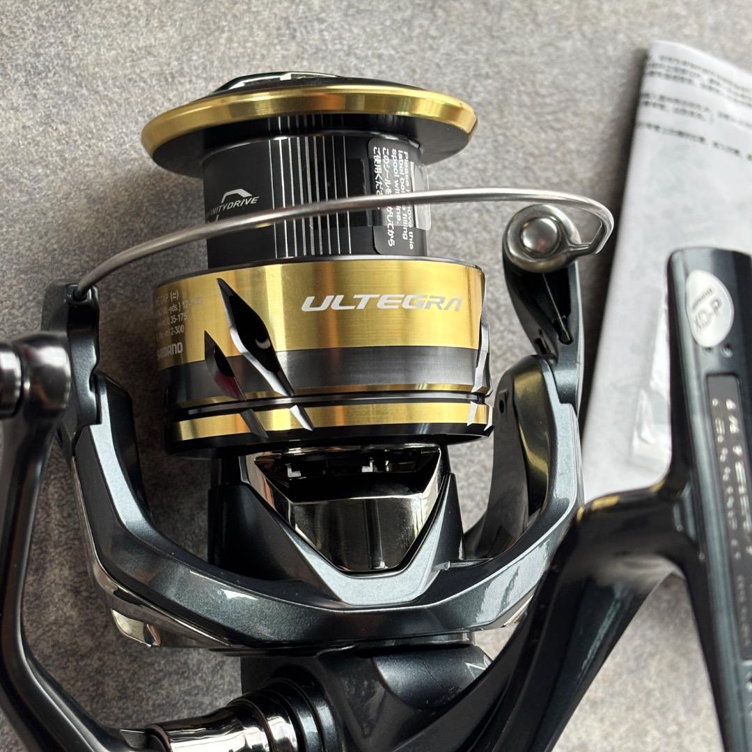 新品未使用　シマノ 25アルテグラ　C5000XG スピニングリール