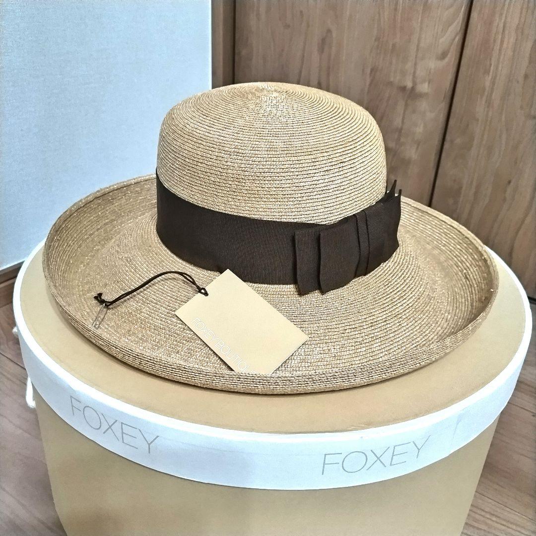 FOXEYフォクシーブティックリボンストローハット麦わら帽子☆ 新品同様】FOXEYブティック 麦わら帽子 ブラウンのおリボン