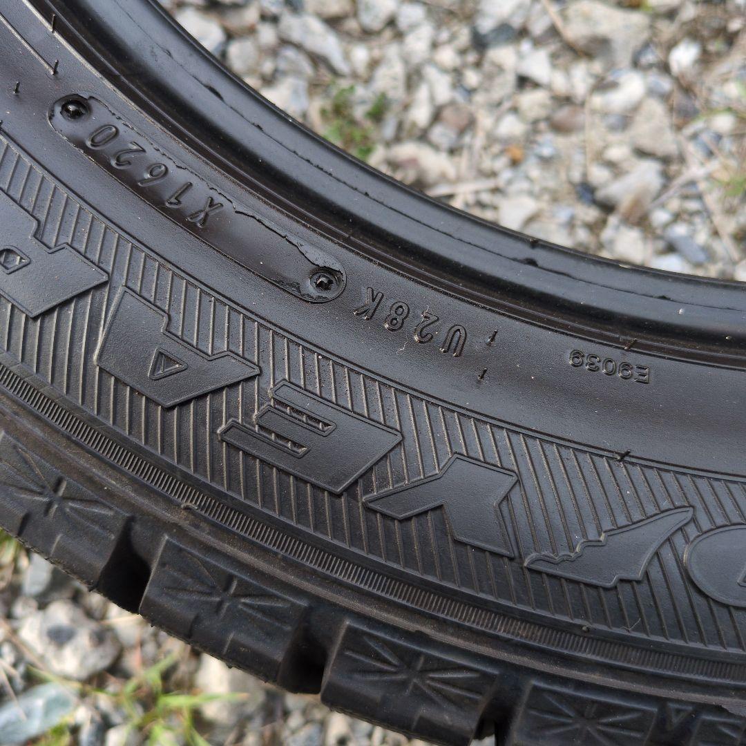 アオ　205/55R16 タイヤセットスタッドレス　20年製　引き取り限定