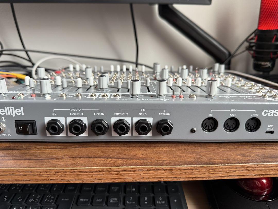 intellijel cascadia & おまけ多数