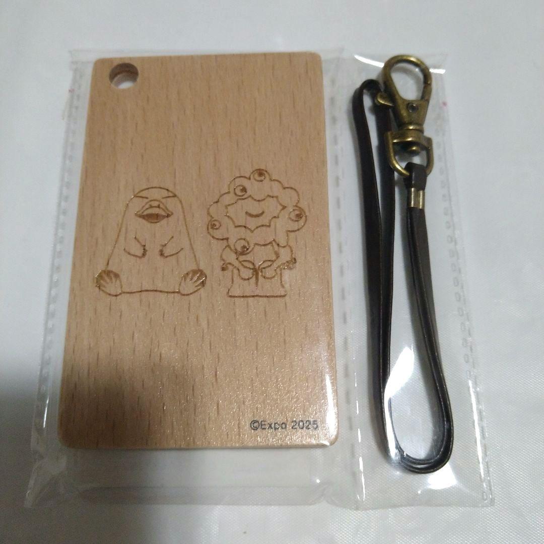 ミャクミャクとのコラボ木製パスケース 万博】木製パスケース！ミャクミャクとイコちゃんコラボ