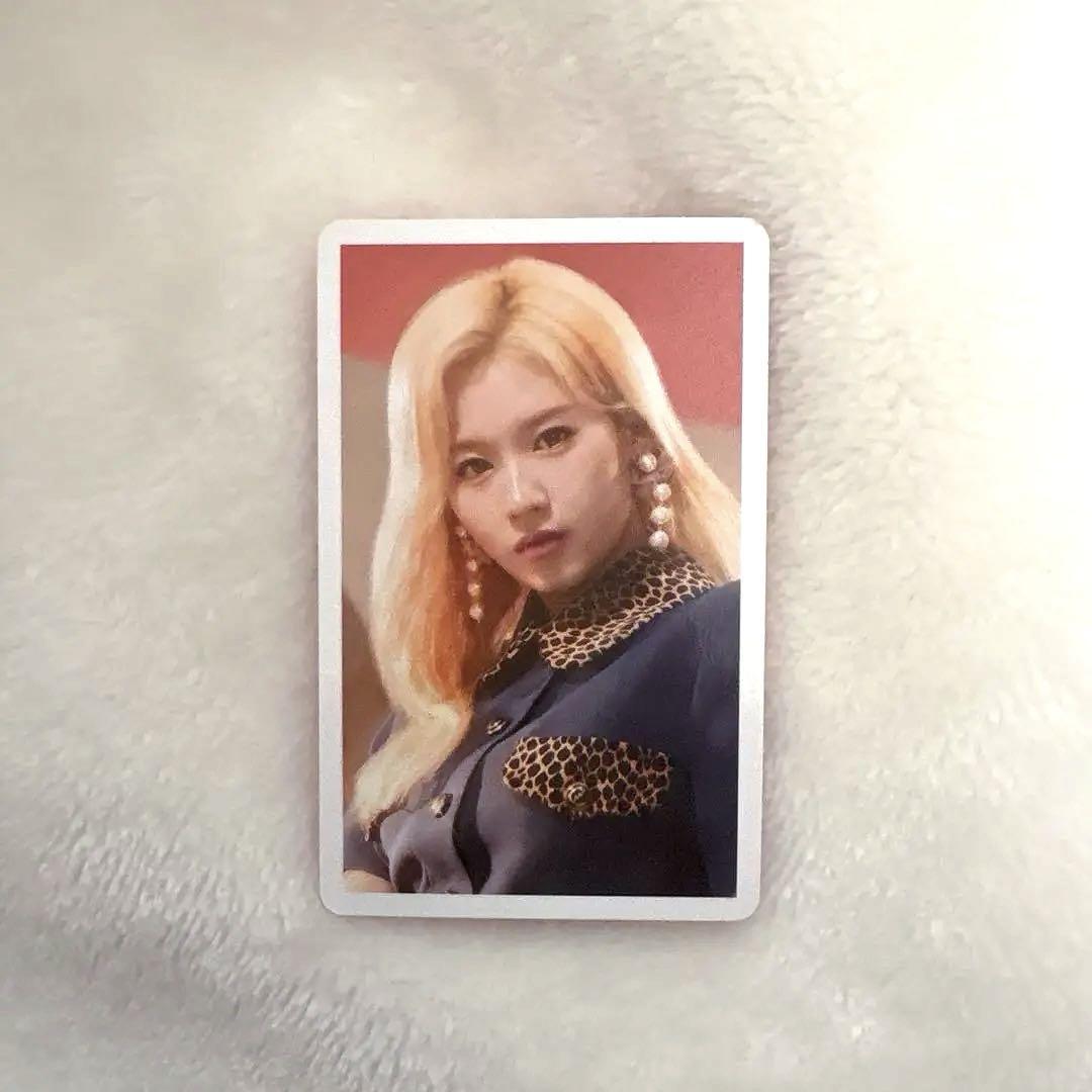 Amazon.co.jp: TWICE ハイタッチ トレカ サナ once限定 Fanfare : おもちゃ
