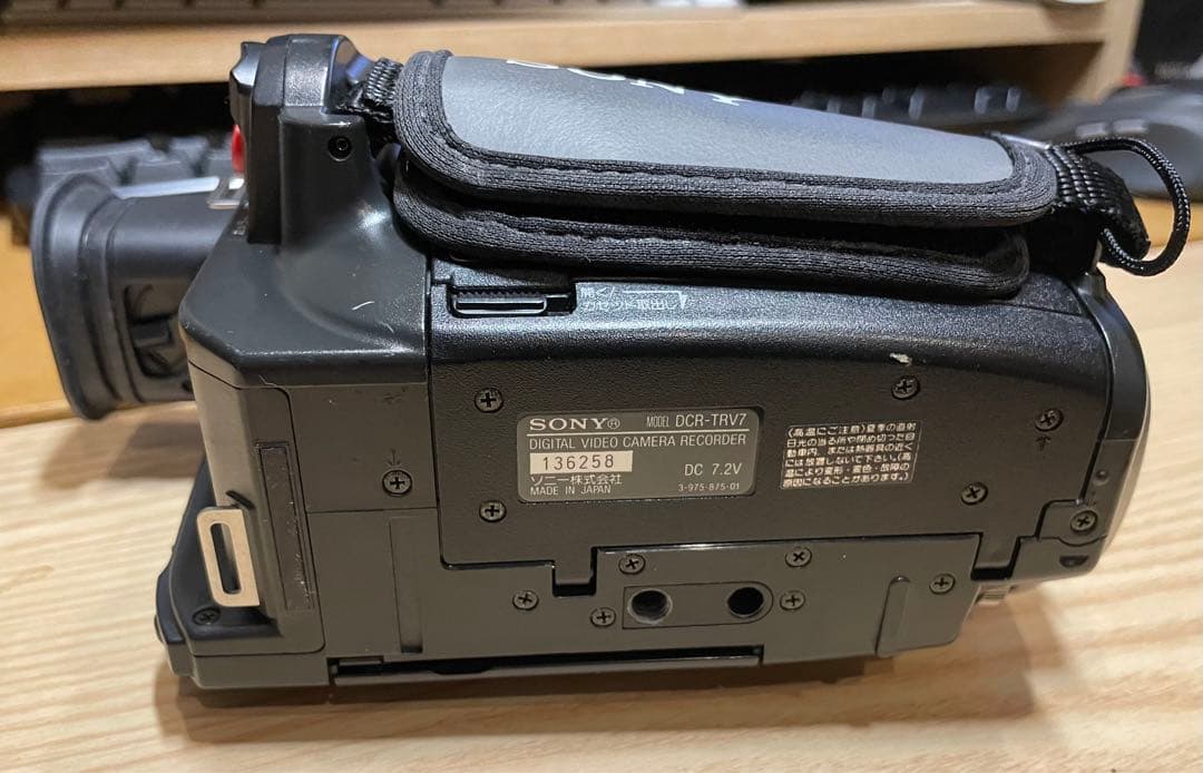 正常録再動作確認済 MiniDVビデオカメラ SONY DCR-TRV7 | nalans.com