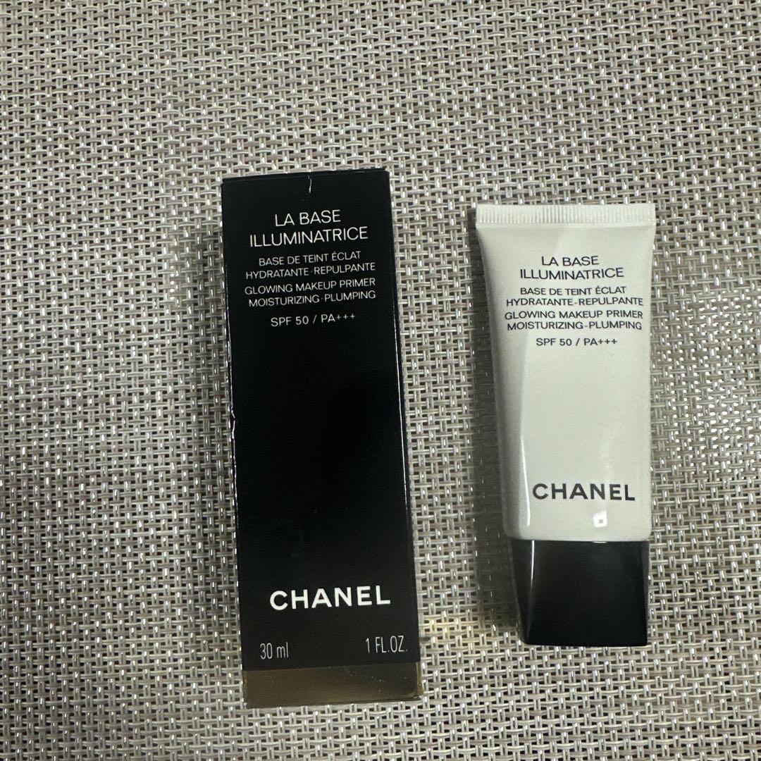 新品未開封　CHANEL LA BASE ILLUMINATRICE