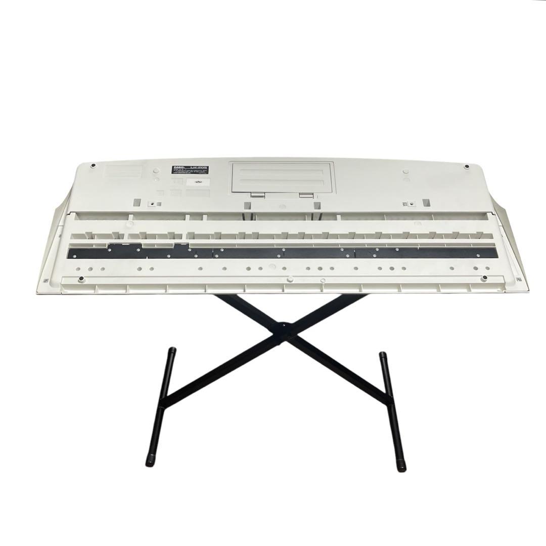 【商品】CASIO カシオ LK-205 電子ピアノ　キーボード スタンド付き